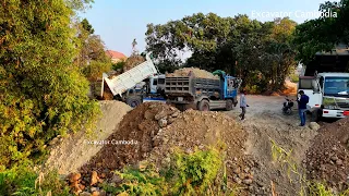 Perfect Start, New Project, Soil Filling Dozer Komat’su D31P Pushing Soil znto The Lake