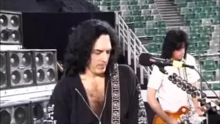 Kiss - Rock The Nation Live! - Soundcheck