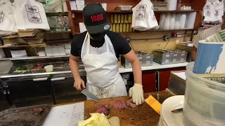(Revisited) Katz’s Deli Pastrami Sandwich - Steak Madness in New York City