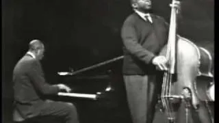 Willie Dixon  - Awesome Bass Playing