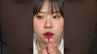 the best way to apply your lipstick! *douyin style