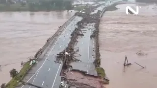 Balsa atinge ponte e rio Taquari alaga grande área; veja imagens das cheias no RS