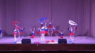 Танцевальный коллектив "Сияние", 11-14 лет