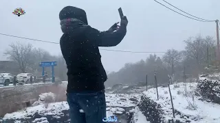 لحظة تساقط الثلوج بجبال توبقال المغرب Snowfall in the mountains of Toubkal, Morocco☃️❄️🌨️La neige