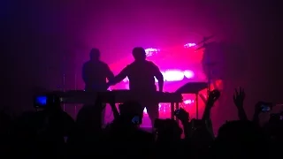 Galantis - Runaway (U & I) Live @ Le Trabendo, Paris, 2016