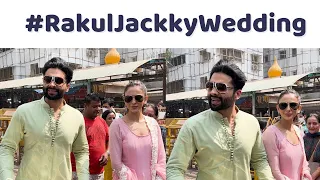 Rakul Preet Singh & Jackky Bhagnani seek Bappa's blessings ahead of Goa wedding | Bollywood Life