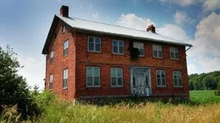 Urbex: ABANDONED Georgian Style FARMHOUSE