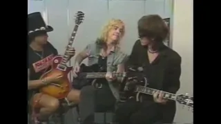 Slash, Izzy and Duff playing The Godfather theme - Rock In Rio in 1991