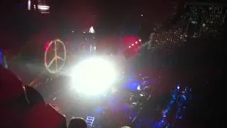 A Day in Life // Give Peace a Chance - Paul McCartney (Live in Montreal 2011)