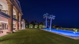 Luxury villa in Marbella Golden Mile/ Роскошная вилла в Марбелье, Золотая Миля