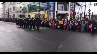 defilare de Ziua Natională la Cluj Napoca: Jandarmii nu s-au sincronizat deloc