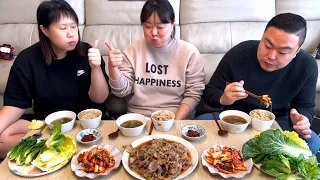 집밥먹방) 동생이 먹고 싶어했던 돼지불백&겉절이 (ft.쌈) | Home meal (Pork belly Bulgogi, Fresh kimchi) Mukbang