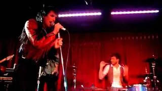 Foxy Shazam - Dog In Love With Kitty @ The Boarderline, London