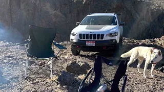 Jeep Cherokee Trailhawk Overland Adventure