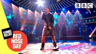 Marti Pellow in a kilt! | 'Love Is All Around' LIVE - Comic Relief 2019