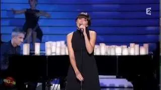 Nolwenn Leroy chante Dis quand reviendras-tu?" de Barbara dans Simplement pour un soir sur France 2