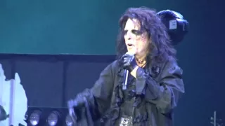 Pinball wizard - Stone free Alice Cooper