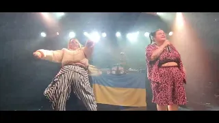 alyona alyona Feat. Neta - Пушка