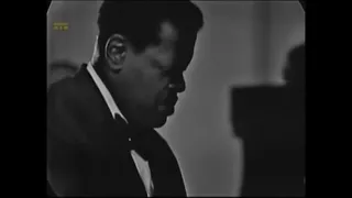 Oscar Peterson Trio  & Clark Terry - Misty