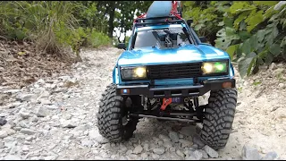 (RC)Cross RC FR4 1/10 demon 4X4 Pro kit | rock crawling #5. a loud light [4K]