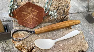 How To Carve A Spoon - Richard Roberts (R2 Wood)