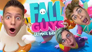 GIOCO A FALL GUYS per la PRIMA VOLTA con i MIEI AMICI! 😱 VILLA degli YOUTUBERS