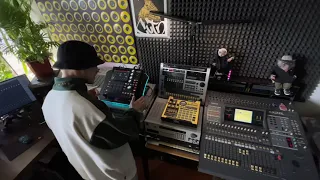 Some bounce on mpc one, akai s3000xl