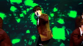 141223 SAF - 호르몬전쟁 (War of Hormone) / 방탄소년단 제이홉 직캠 (jhope focus fancam)