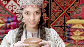 Природная и рукотворная красота Казахстана. Девочка из Казахстана.