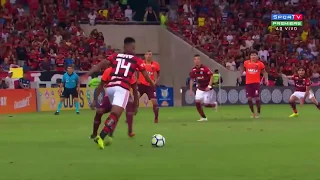 JOGADA - Vitinho - Flamengo x Atlético PR [01/12/2018] (0000)