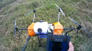 Pulverização com drone agrícola CGA30 em pastagem