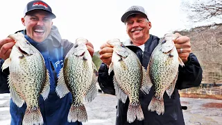 Catching BIG CRAPPIE In The STORM!! (RIVER CURRENT)