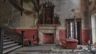 MILLIONAIRES HAUNTED ABANDONED HOUSE LEFT FOR 30 YEARS