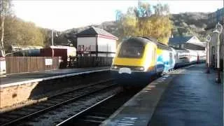 'The Worth Valley Wanderer' EMT 43082 & 43059 Arrive into Keighley | Saturday 3rd November 2012