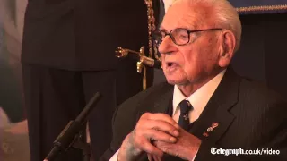 'British Schindler' Sir Nicholas Winton honoured for saving children from Nazi death camps