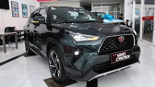 2024 Toyota Yaris Cross 1.5L SUV - Attitude Black Mica - First Look!
