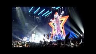 (HD) Miley Cyrus Party in the USA LIVE BANGERZ TOUR !! Vancouver
