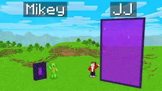 Mikey TINY Portal vs JJ GIANT Portal Survival Battle in Minecraft (Maizen)