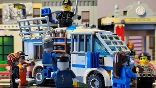 Как сделать полицейский грузовик из LEGO для зомби апокалипсиса (модернизация набора 7286)