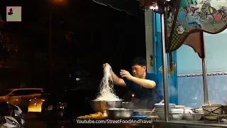 Famous Street Food in Vung Tau Vietnam 2019 - Vietnamese Noodle Soup