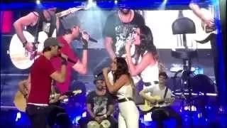 "Loco"- Enrique Iglesias e India Martínez Starlite 2015 [HD - Acoustic Version]