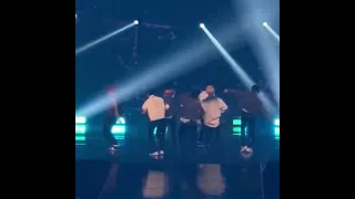 Chan, Felix and Jeongin showing their abs in Charmer Choreo