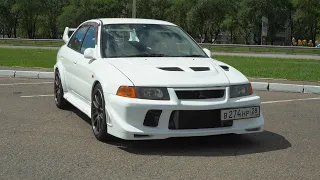 Mitsubishi Lancer Evolution.