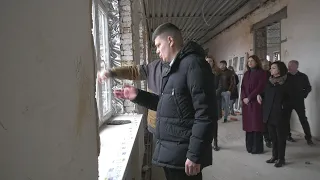 Филипп Ефанов проверил ход капитального ремонта школы №18
