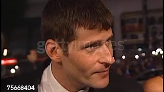 Crispin Glover at the 'Charlie's Angels' Premiere at Grauman's Chinese Theatre in Hollywood (2000).