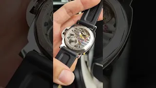 当年的一表难求 沛纳海Panerai luminor marina pam 111 300m防水 现在依然是经典中的经典！