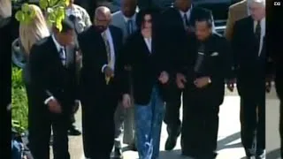 Flashback Friday: The trial of Michael Jackson