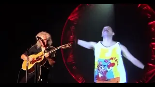 Love of my life LIVE - Freddie Mercury appears with Brian May