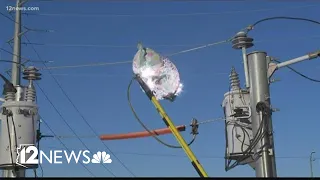 APS demonstrates what happens when mylar balloons get tangled up in power lines