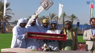 سلطان بن زايد يشهد اليوم الأول لسباق الإبل التراثي ضمن مهرجان سويحان
